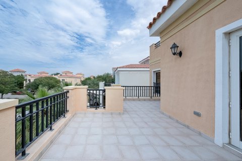 Villa te huur in The Villa, Dubai, VAE 5 slaapkamers, 342.63 vr.m., nr 768794 - foto 11