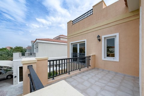 Villa te huur in The Villa, Dubai, VAE 5 slaapkamers, 342.63 vr.m., nr 768794 - foto 13