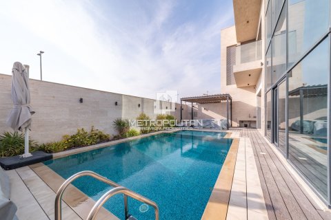 Vilë në Nadd Al Sheba, Dubai, Emiratet e Bashkuara Arabe 6 dhoma gjumi, 930 m2. № 665024 - Foto 29