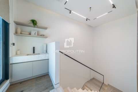 Vilë në Nadd Al Sheba, Dubai, Emiratet e Bashkuara Arabe 6 dhoma gjumi, 930 m2. № 665024 - Foto 11