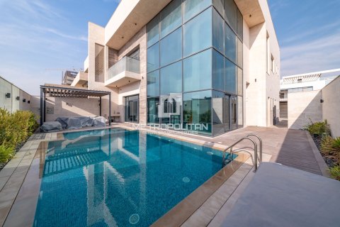 Villa i Nadd Al Sheba, Dubai, UAE 6 sovrum, 930 kvm Nr. 665024