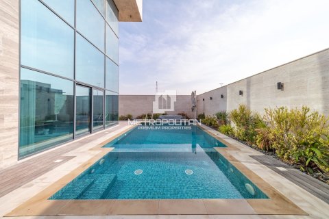 Vilë në Nadd Al Sheba, Dubai, Emiratet e Bashkuara Arabe 6 dhoma gjumi, 930 m2. № 665024 - Foto 27