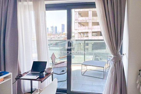 Apartemen di Dubai Sports City, UEA 1 kamar tidur, 68 m2 nomor 730255 - foto 2