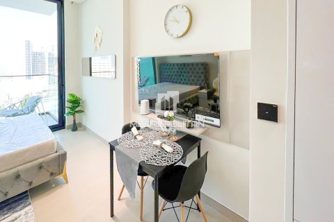 Apartment in Jumeirah Village Circle, Dubai, UAE 31 sq.m. № 730257 - photo 4
