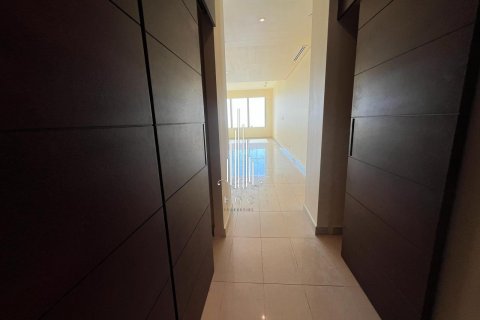 Lakás itt: Corniche Road, Abu Dhabi, EAE, 4 hálószoba, 219 m², azonosító: 456920 - fénykép 8