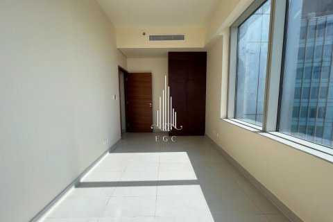 Lakás itt: Corniche Road, Abu Dhabi, EAE, 4 hálószoba, 219 m², azonosító: 456920 - fénykép 4