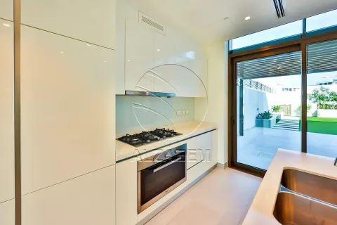 Rijtjeshuis te huur in Abu Dhabi, VAE 2 slaapkamers, 139 vr.m., nr 725706 - foto 11