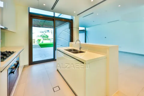 Rijtjeshuis te huur in Abu Dhabi, VAE 2 slaapkamers, 139 vr.m., nr 725706 - foto 10