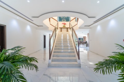 Dubai, संयुक्त अरब अमीरात में विला, 7 बेडरूम, 790 वर्ग मीटर, संख्या 734379 - फ़ोटो 11