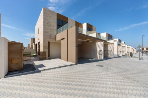 Radhus i Mohammed Bin Rashid City, Dubai, UAE 4 sovrum, 191 kvm Nr. 700402