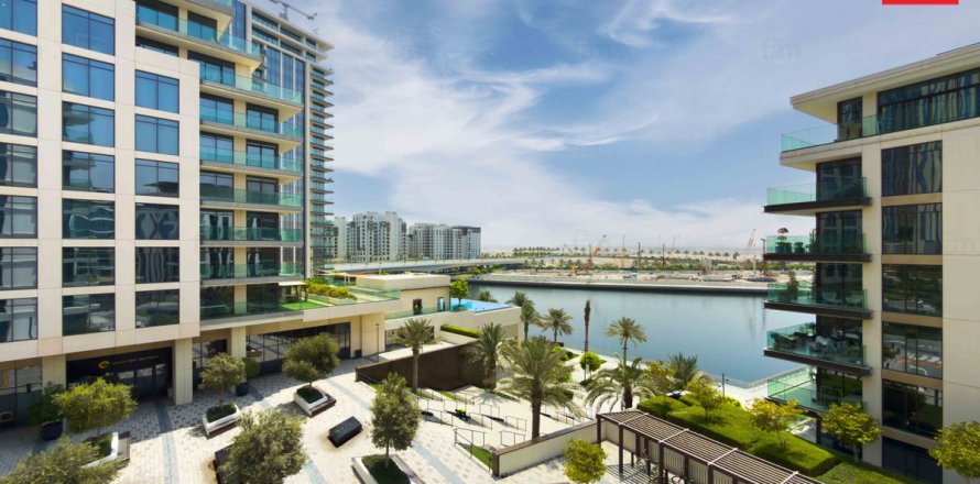 Appartamento a Dubai, EAU 3 camere da letto, 145 mq. № 682276