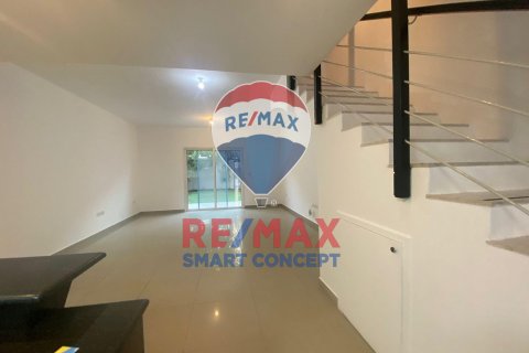 Al Reef, Abu Dhabi, UAE의 임대용 빌라 침실 3개, 174.1제곱미터 번호 515807 - 사진 4