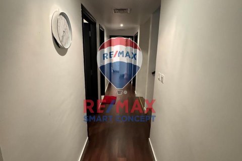 Vila u Al Reef, Abu Dhabi, UAE 5 spavaćih soba, 348.3 m2 Br. 515809 - fotografija 3