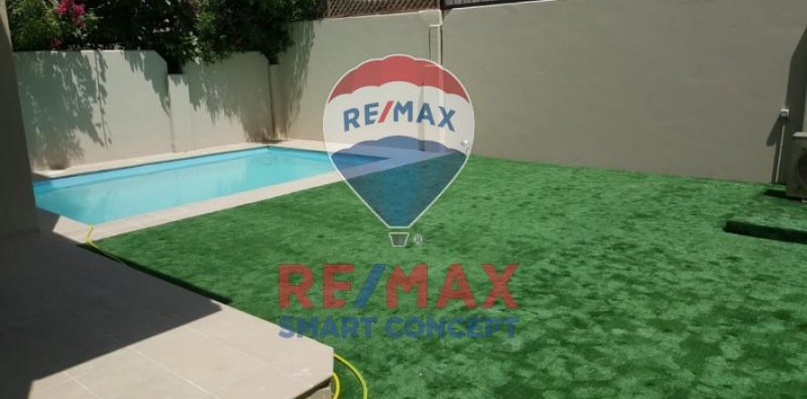 Вилла Al Reef, Абу-Даби, БАӘ-да 5 жатын бөлмелер, 273.3 м² № 515811