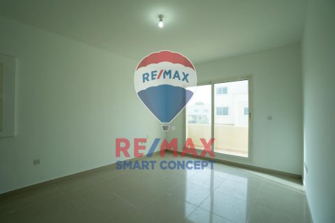 Вилла Al Reef, Абу-Даби, БАӘ-да 5 жатын бөлмелер, 273.3 м² № 515811 - фото 9