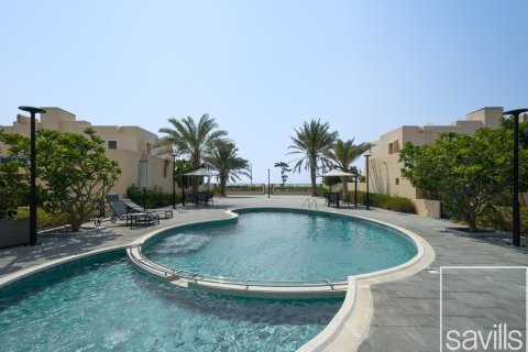 Villa te huur in Jumeirah, Dubai, VAE 4 slaapkamers, 350.99 vr.m., nr 747816 - foto 10