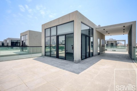 Villa in Jumeirah, Dubai, UAE 4 bedrooms, 9613.61 sq.m. № 747815 - photo 15