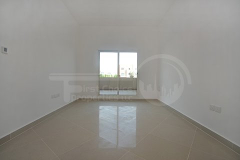 Διαμέρισμα σε Al Reef, Abu Dhabi, ΗΑΕ 3 υπνοδωμάτια, 197 τ.μ. Αρ. 731379 - φωτογραφία 8