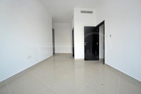 Διαμέρισμα σε Al Reef, Abu Dhabi, ΗΑΕ 3 υπνοδωμάτια, 197 τ.μ. Αρ. 731379 - φωτογραφία 11