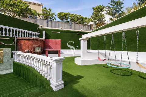 Villa à louer à Emirates Hills, Dubai, EAU 8 chambres, 1724 m2 № 721446 - photo 28