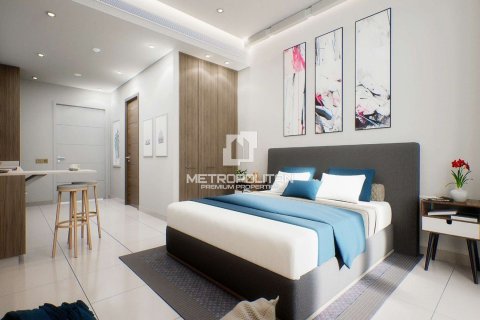 Apartment in Jumeirah Lake Towers, Dubai, UAE 39 sq.m. № 730248 - photo 5