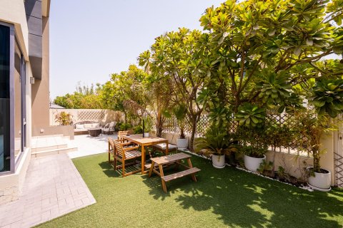 Villa Dubai Hills Estate, Dubaijā, AAE 4 istabas, 228.73 m2 Nr. 764389 - attēls 17