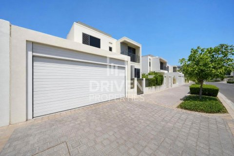 Villa sa Dubai Hills Estate, Dubai, UAE 4 silid-tulugan, 452.9 sq.m. № 764889 - larawan 7