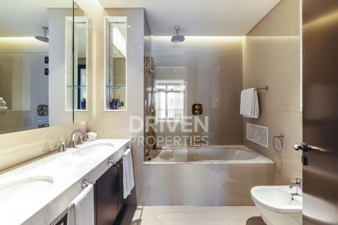 Appartement à vendre à Downtown Dubai (Downtown Burj Dubai), Dubai, EAU 1 chambre, 78.04 m2 № 766968 - photo 10