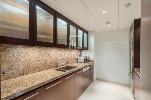 Appartement à vendre à  Downtown Dubai (Downtown Burj Dubai), Dubai, EAU 2 chambres, 152.27 m2 № 766971 - photo 7