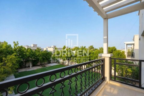 Villa sa Jumeirah Village Circle, Dubai, UAE 2 silid-tulugan, 767.01 sq.m. № 766969 - larawan 22