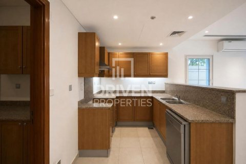 Villa sa Jumeirah Village Circle, Dubai, UAE 2 silid-tulugan, 767.01 sq.m. № 766969 - larawan 11