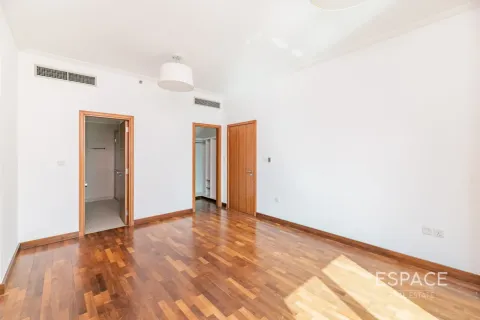 Apartment in Dubai Marina, UAE 2 bedrooms, 139 sq.m. № 661194 - photo 13