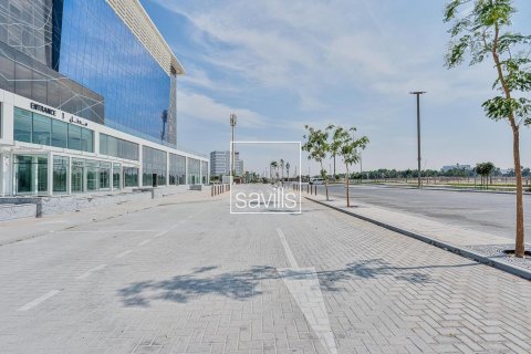 Shop in Khalifa City, Abu Dhabi, UAE 194.72 sq.m. № 766916 - photo 5