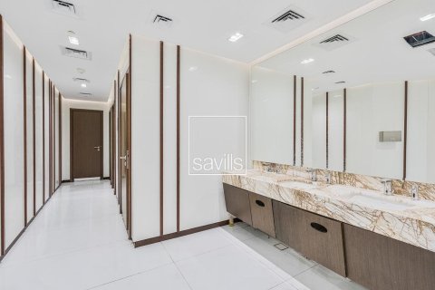 Shop in Khalifa City, Abu Dhabi, UAE 194.72 sq.m. № 766916 - photo 11