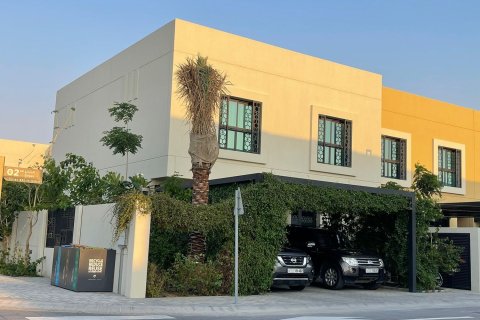 Vila u gradu Sharjah, UAE 3 spavaće sobe, 214 m2 Br. 689831 - Slika 5