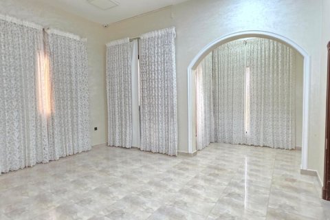 Vila v Khuzam, Ras Al Khaimah, SAE 4 ložnice, 465 m² Č.: 734809 - fotografie 15