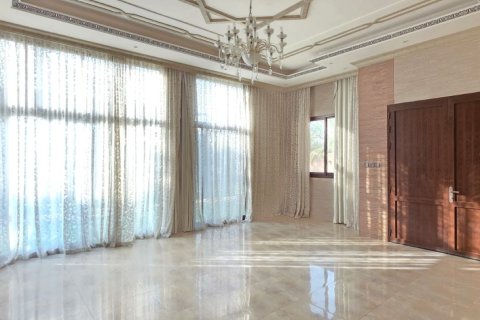 Vila v Khuzam, Ras Al Khaimah, SAE 4 ložnice, 465 m² Č.: 734809 - fotografie 3