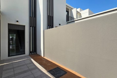 Řadový dům v Ras Al Khaimah, SAE 3 ložnice, 192 m² Č.: 734810 - fotografie 5
