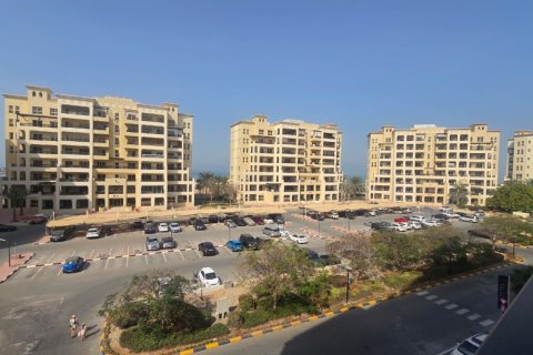 Apartament në Ras Al Khaimah, Emiratet e Bashkuara Arabe 1 dhomë gjumi, 77 m2. № 734807 - Foto 15