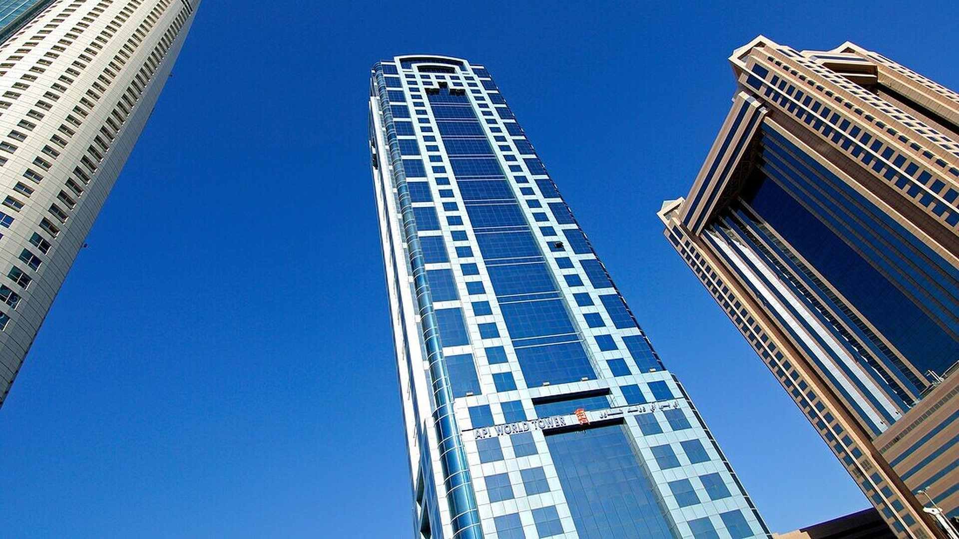 API WORLD TOWER
