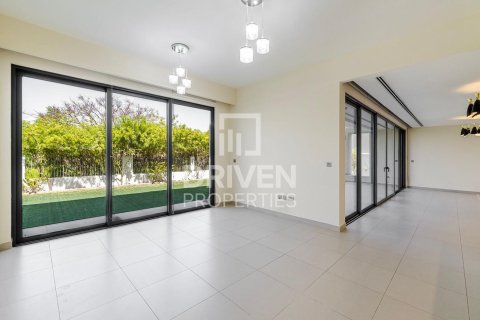 Vila v Dubai Hills Estate, Dubai, SAE 5 spální, 560.11 m2 č. 767556 - Fotografia 5