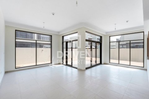 Villa in Dubai South (Dubai World Central), Dubai, VAE: 4 Schlafzimmer, 330.73 m2 Nr. 765110