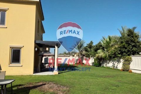 Villa sa Saadiyat Island, Abu Dhabi, UAE 5 silid-tulugan, 568.3 sq.m. № 515728 - larawan 2