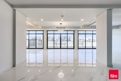 Vila v Al Furjan, Dubai, SAE 5 spální, 489.9 m2 č. 726369 - Fotografia 7