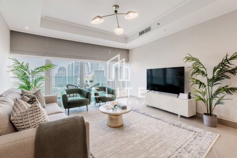Apartment in Downtown Dubai (Downtown Burj Dubai), UAE 3 bedrooms, 190 sq.m. № 762973 - photo 1
