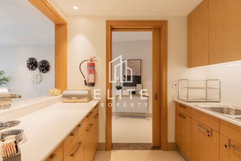 Apartment in Downtown Dubai (Downtown Burj Dubai), UAE 3 bedrooms, 190 sq.m. № 762973 - photo 7