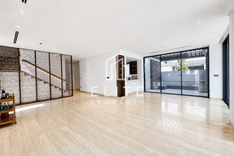 Vila u gradu Tilal Al Ghaf, Dubai, UAE 5 spavaće sobe, 551 m2 Br. 762974 - Slika 2