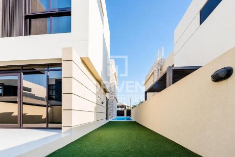 Vila u gradu DAMAC Hills (Akoya by DAMAC), Dubai, UAE 3 spavaće sobe, 324.05 m2 Br. 762297 - Slika 19