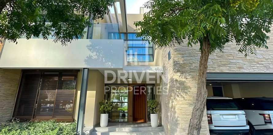 Villa à Mohammed Bin Rashid City, Dubai, EAU: 4 chambres, 559.09 m2 № 765254
