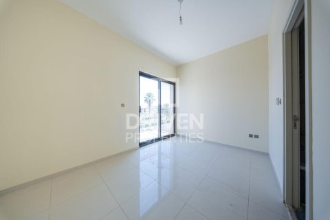 Kaupunkipientalo Dubai, Arabiemiraatit 3 makuuhuonetta, 166.2 m2 № 765252 - kuva 2